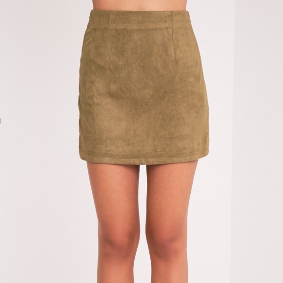 NWT Khaki faux suede mini skirt - Picture 2 of 4